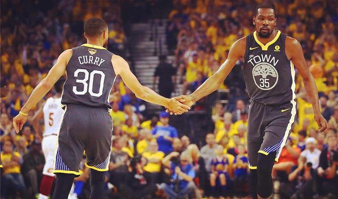 阿里纳斯并 阿里纳斯并