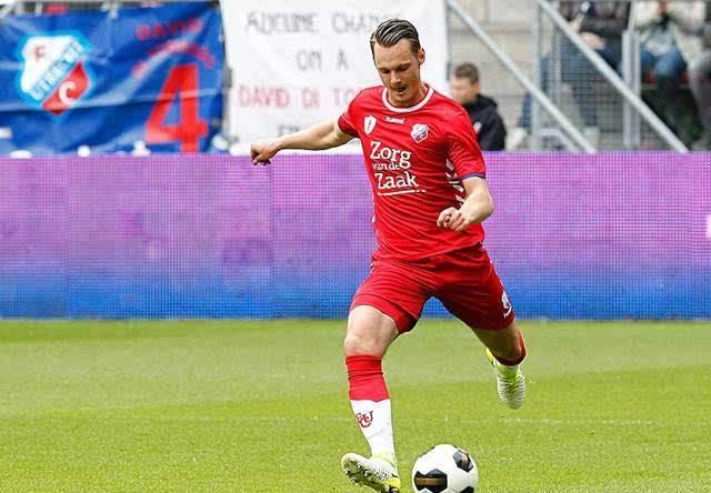 运动员需洞 运动员需洞