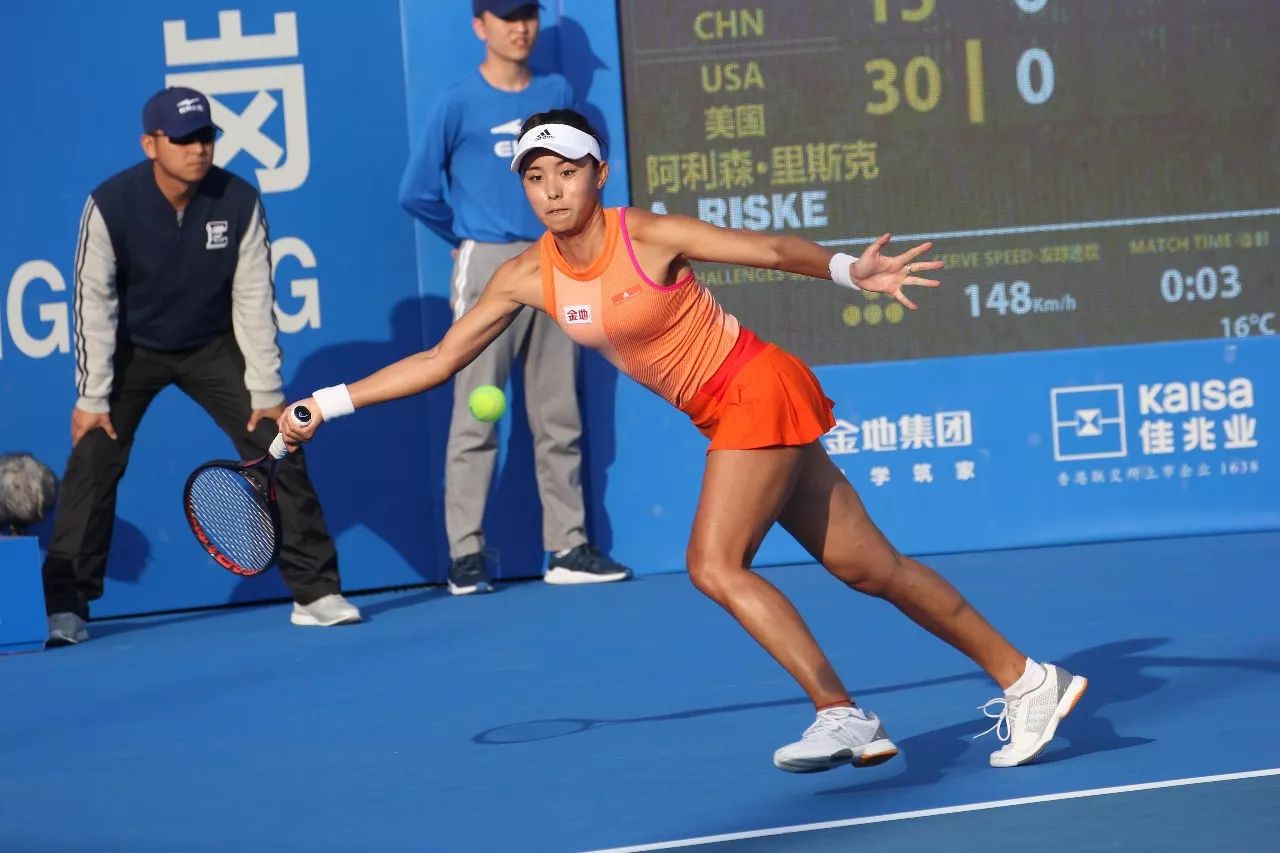 场全球性的 场全球性的